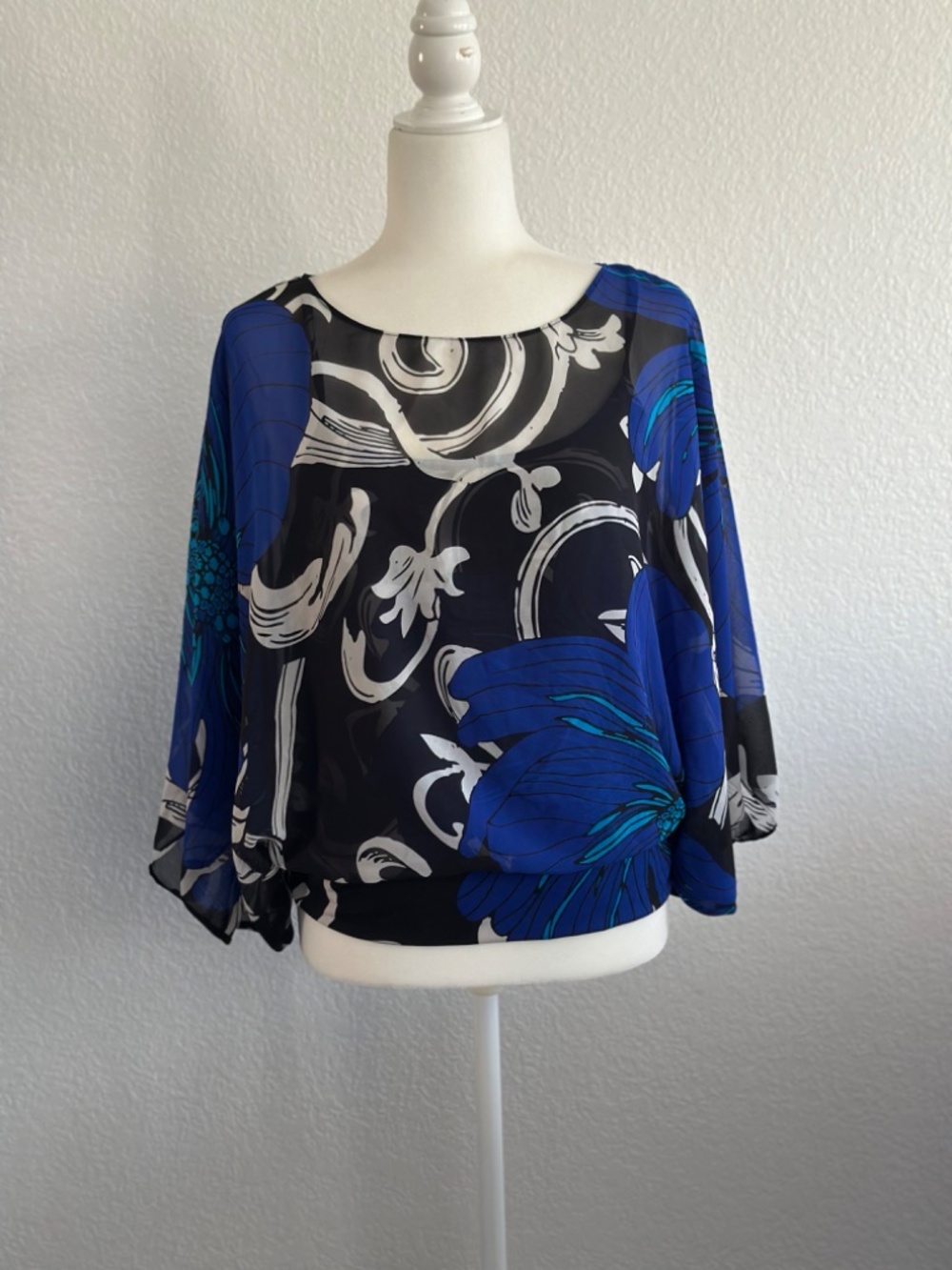 Alfani Petite Blue Black Abstract Floral Sheer Overlay Blouse Bell Sleeve Top - Picture 2 of 7